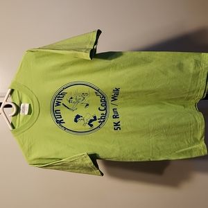 5k run with cops cartoon art green m tshirt